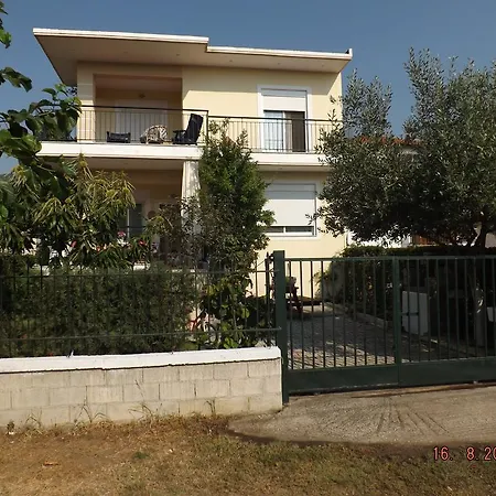 Porto Fino Asprovaltas Vacation
